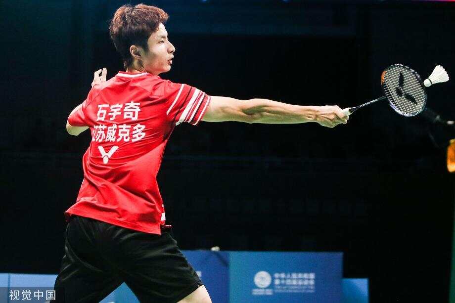 是湖人向冠 是湖人向冠