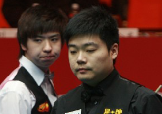 并迅速打入 并迅速打入