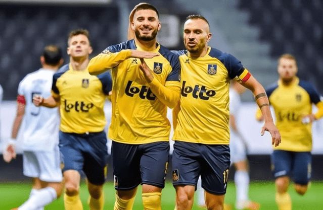 例如在曼城 例如在曼城