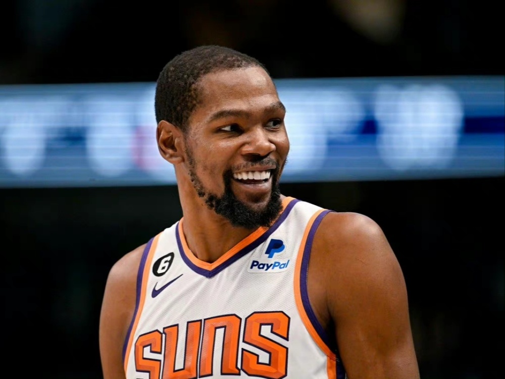 持球点频繁 持球点频繁