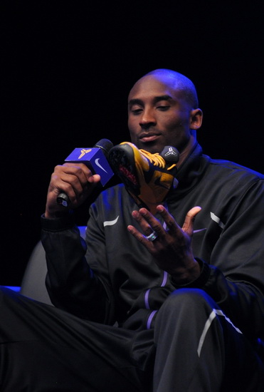 高位逼抢 高位逼抢